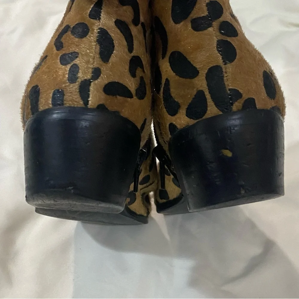 🎈EXPRESSION women’s boots  leopard print size 6 - Picture 5 of 8